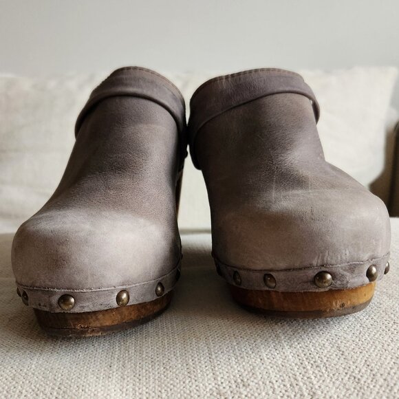 🇩🇰 Authentic Danish Sanita Gray Leather & Wood Clogs – Sz US 9 - Picture 8 of 12